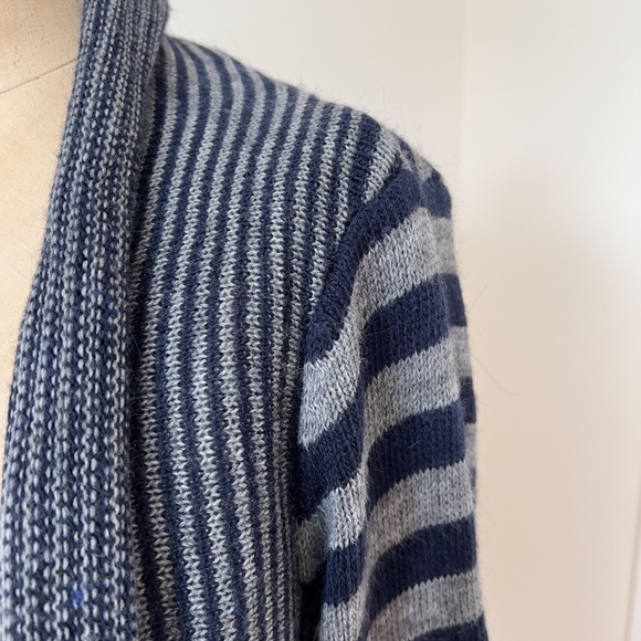 Cocogió Wool Alpaca Knitted Cardigan - Medium - Boho Chic Knitwear - Picture 4 of 8